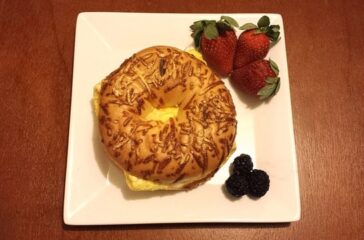Tips-To-Help-You-Melt-The-Pounds-breakfast-bagel
